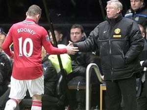 Sir Alex muốn bán Rooney ngay trong tháng Giêng?