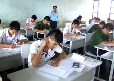 Thi tuyển chặt chẽ, công bằng, dân chủ, công khai, chống tiêu cực