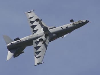 Nam Phi hiện đại hoá máy bay huấn luyện BAE Hawk 120