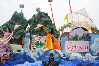 Gần 20 hoạt động trong Tuần du lịch Hạ Long-Quảng Ninh 2011