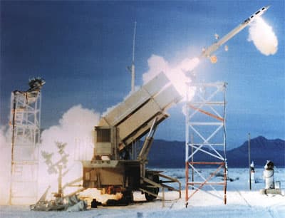 Hàn Quốc sẽ tự xây dựng hệ thống phòng thủ tên lửa