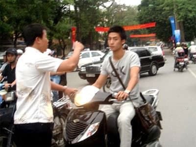 Hà Nội: CSGT sẽ cải trang bắn tốc độ những đâu?