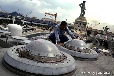 Hải quân Indonesia “kiểm tra chất lượng” vũ khí tên lửa quy mô lớn