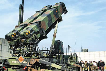 Raytheon nhận nâng cấp tổ hợp tên lửa Patriot của Saudi Arabia