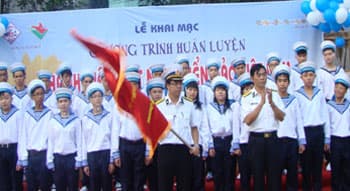 Khai mạc học kỳ quân đội cho 100 “chiến sỹ trẻ”