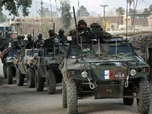 Pháp sẽ rút quân khỏi Afghanistan trước cuối 2013