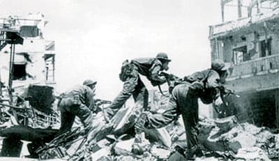 Ký ức một thời máu lửa