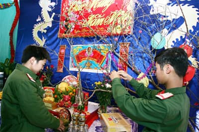 Đón xuân với bộ đội “Mường trời”