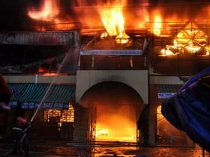 Ủy ban MTTQ Việt Nam gửi điện chia buồn tới bà con vụ cháy chợ Quảng Ngãi