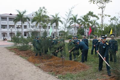 Hưởng ứng "Tết trồng cây đời đời nhớ ơn Bác Hồ"