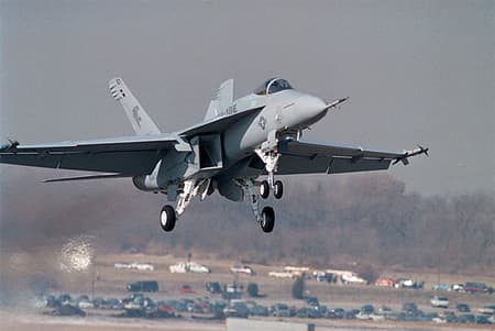 Boeing hoàn thành hợp đồng cung cấp 257 chiến đấu cơ Super Hornet cho hải quân Mỹ