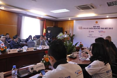 Phát động chiến dịch Giờ Trái Đất 2012