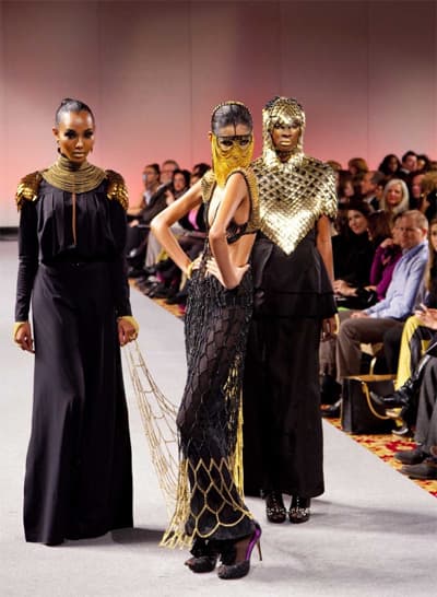 Hoàng Thùy gặp lại siêu mẫu Tyra Banks ở NY