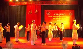 Khai mạc chương trình “Gặp gỡ hữu nghị thanh niên biên giới  Thừa Thiên-Huế - Salavan”
