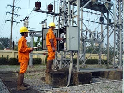 Phát triển mạng lưới truyền tải điện