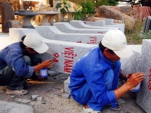 Huế hoàn thành việc phân giới cắm mốc với Lào