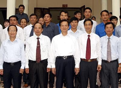 Thủ tướng Nguyễn Tấn Dũng tiếp xúc cử tri thành phố Hải Phòng