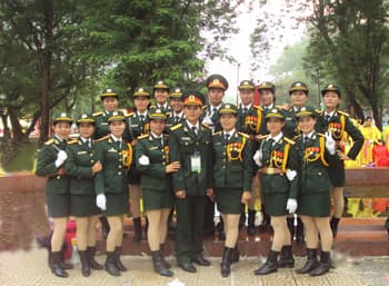 Chăm lo đời sống cán bộ quân đội
