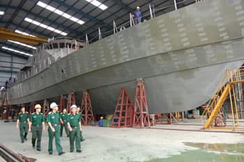 Từ “ao nhà” vươn ra “biển lớn”