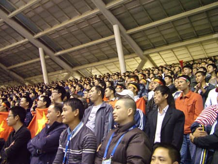 Ngày 11-12, đội tuyển Việt Nam sang Malaysia
