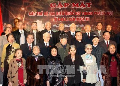 Chủ tịch Quốc hội Nguyễn Phú Trọng dự buổi gặp mặt các thế hệ đại biểu Quốc hội Hà Nội