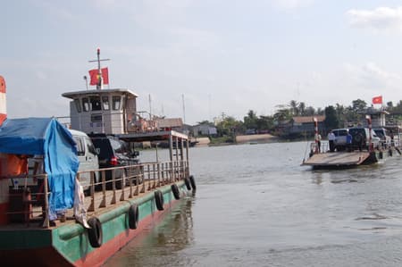 Phác thảo chân dung ”Việt Nam năm 2020"