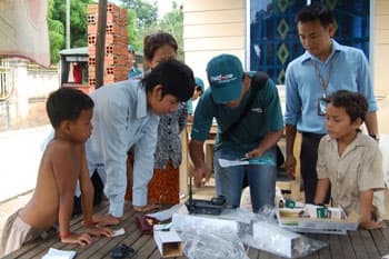 Metfone - Thương hiệu của tình đoàn kết và phát triển