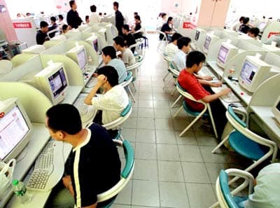 Hà Tĩnh: VDC trao tặng 35 suất học bổng cho học sinh nghèo hiếu học