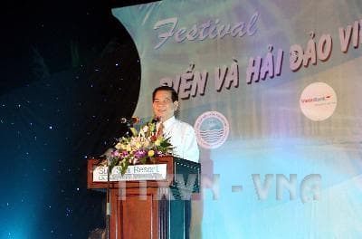 Chủ tịch nước Nguyễn Minh Triết dự lễ mít tinh kỷ niệm Ngày Môi trường thế giới và Năm quốc tế về Đa dạng sinh học
