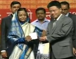 Giáo sư Ngô Bảo Châu - người Việt Nam đầu tiên nhận giải "Nobel toán học"