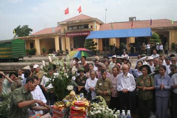 Nặng nghĩa tri ân