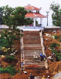Sắp hoàn thành công trình Tượng đài Thánh Gióng