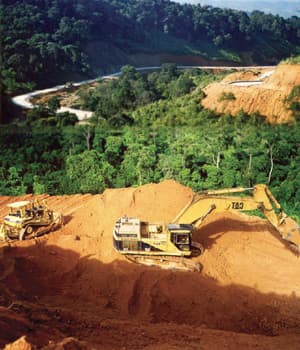 Phá núi, đào hầm mở đường Trường Sơn Đông