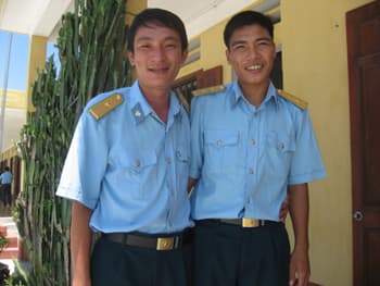 Trai Hà thành đi “canh” đảo