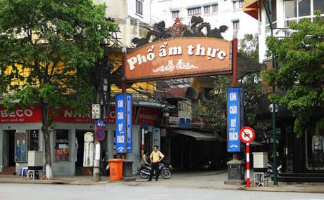 Thành phố Hà Nội gắn biển thêm ba con phố mới