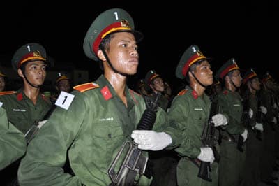 Tập ngày chưa đủ… tranh thủ tập đêm