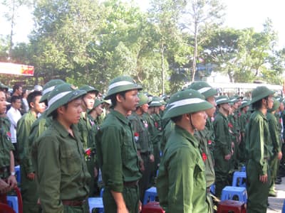 Bắc Kạn, Đà Nẵng tưng bừng ngày hội giao quân