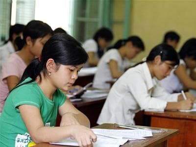 Hỗ trợ học bổng dành cho nữ sinh viên ngành kỹ thuật Việt Nam