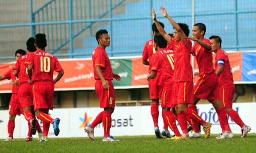 Thắng đậm U23 Brunei, U23 Việt Nam chắc suất vào bán kết