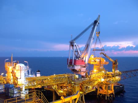 PetroVietnam – mũi xung kích hội nhập và phát triển