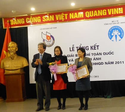 39 tác phẩm đoạt giải báo chí toàn quốc về công tác Dân số - Kế hoạch hóa gia đình năm 2011