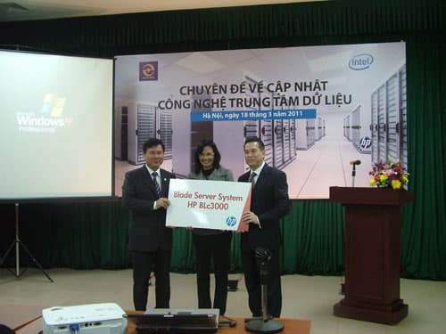 Intel hợp tác với Bộ Tài chính để thử nghiệm công nghệ ảo hóa