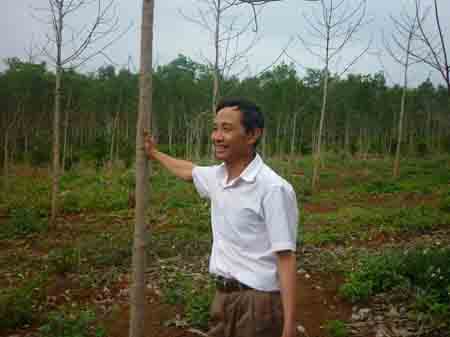 Đạp lên bãi mìn, đi tới... triệu phú