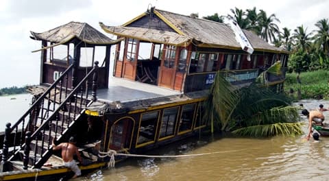 Cần có nhiều cuộc tổng kiểm tra