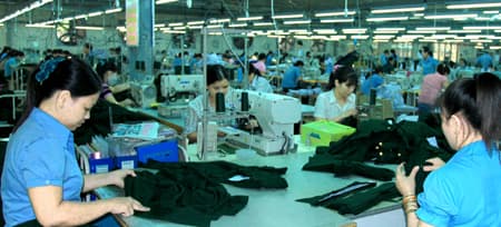 Phát triển bền vững, làm bền, đẹp màu Quân phục