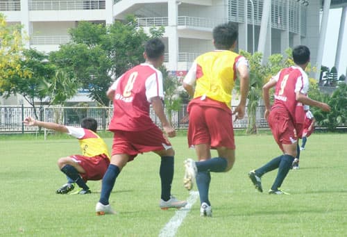 HLV Phan Thanh Hùng chốt danh sách đội tuyển Olympic Việt Nam