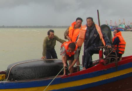Mưa bão gây thiệt hại nghiêm trọng về người và tài sản