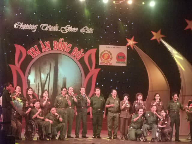Ấm áp chương trình giao lưu nghệ thuật “Tri ân đồng đội”