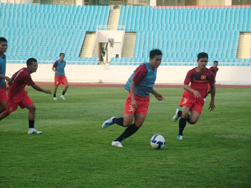 VFF ủng hộ 1 tỷ đồng vào chương trình “Góp đá xây Trường Sa”