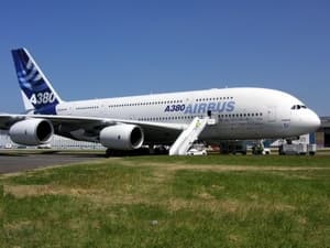 Vietnam Airlines sẽ mua “siêu máy bay” Airbus A380